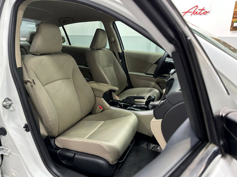 Used 2017 Honda Accord LX image 20