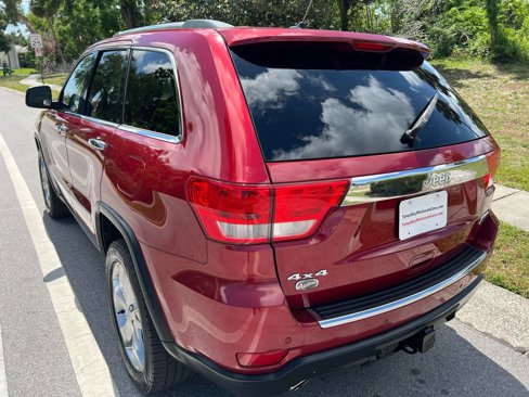 Used 2013 Jeep Grand Cherokee Overland image 11