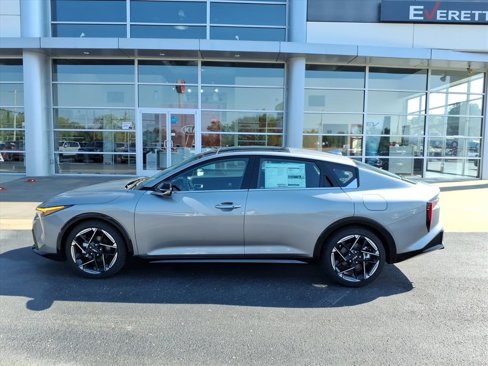 New 2025 Kia K4 GT-Line image 5
