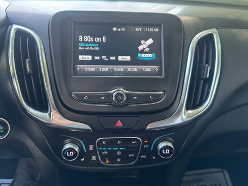 Used 2018 Chevrolet Equinox LT image 16