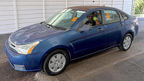 Used 2009 Ford Focus S image 1
