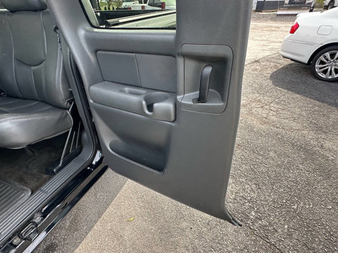 Used 2004 Chevrolet Silverado 1500 LS w/ Safe and Sound Package image 18