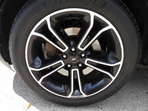 Used 2015 Ford Explorer Sport w/ Equipment Group 401A image 21