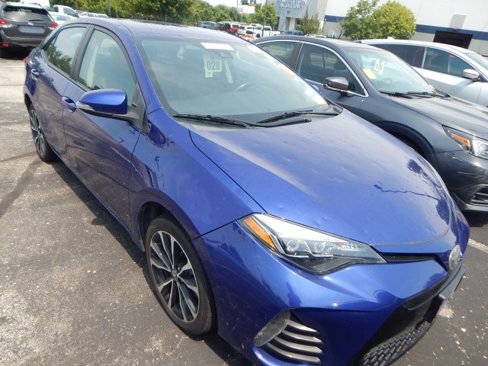 Used 2019 Toyota Corolla SE image 2