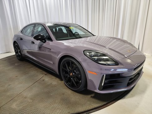 New 2025 Porsche Panamera 4 image 9