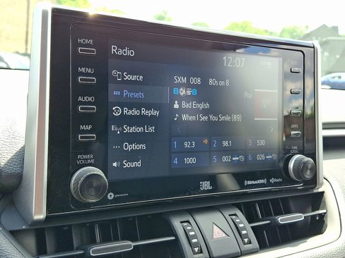 Used 2021 Toyota RAV4 Limited image 18