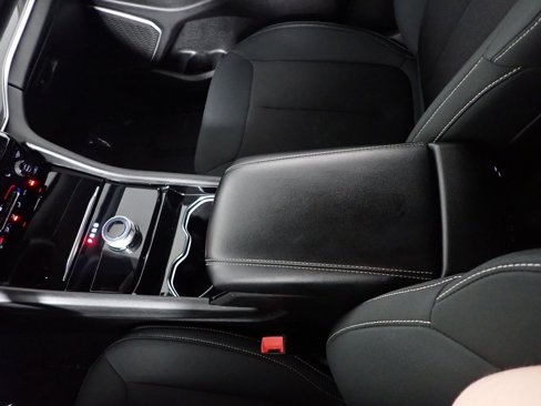Used 2022 Jeep Grand Cherokee L Laredo w/ Luxury Tech Group I image 29