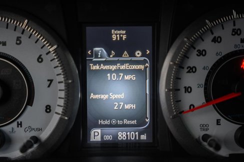 Used 2017 Toyota Sienna SE image 43