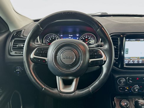 Used 2018 Jeep Compass Latitude w/ Popular Equipment Group image 18
