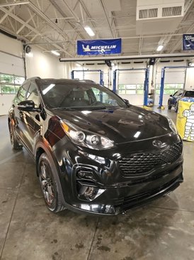 Used 2022 Kia Sportage Nightfall Edition image 4