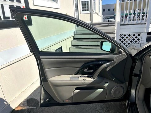 Used 2010 Acura RL image 8