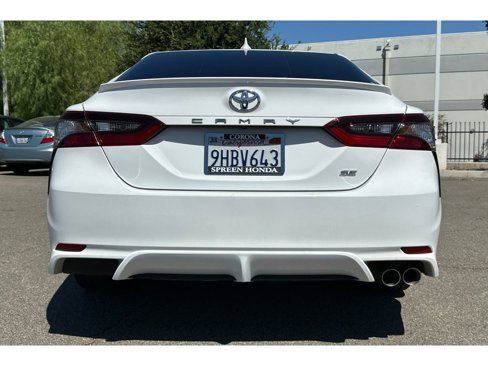 Used 2023 Toyota Camry SE image 4
