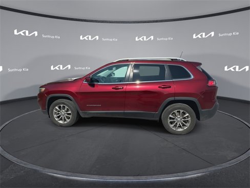 Used 2019 Jeep Cherokee Latitude Plus w/ Comfort/Convenience Group image 12