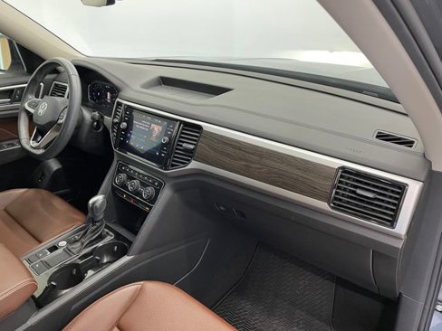 Used 2022 Volkswagen Atlas SE image 36