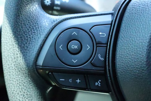 Used 2022 Toyota Corolla LE image 12