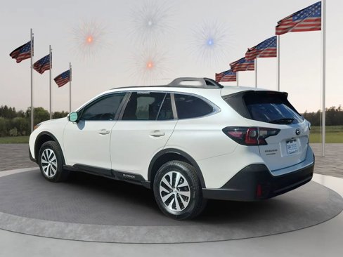 Used 2020 Subaru Outback Premium image 5