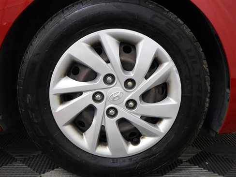 Used 2020 Hyundai Elantra SE image 22