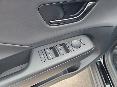 Used 2024 Hyundai Kona N Line image 23
