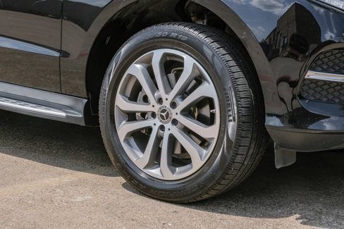 Used 2018 Mercedes-Benz GLE 350 w/ Premium 1 Package image 57