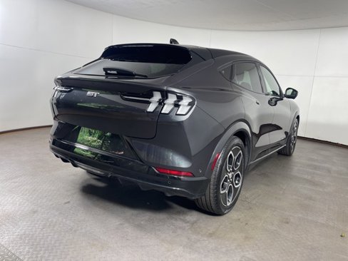 Used 2022 Ford Mustang Mach-E GT image 7