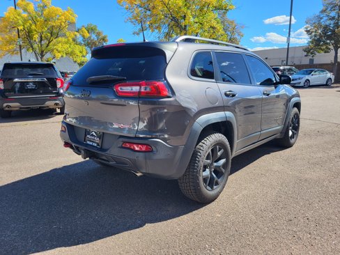 Used 2018 Jeep Cherokee Trailhawk w/ Quick Order Package 27L image 3