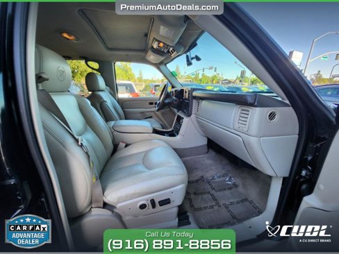 Used 2005 Cadillac Escalade AWD image 12
