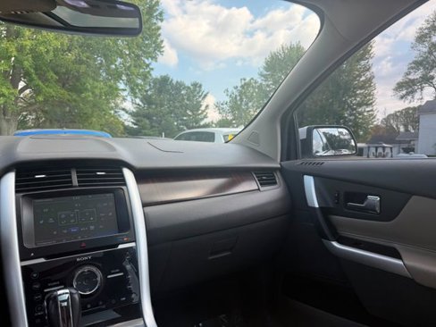 Used 2013 Ford Edge Limited image 10