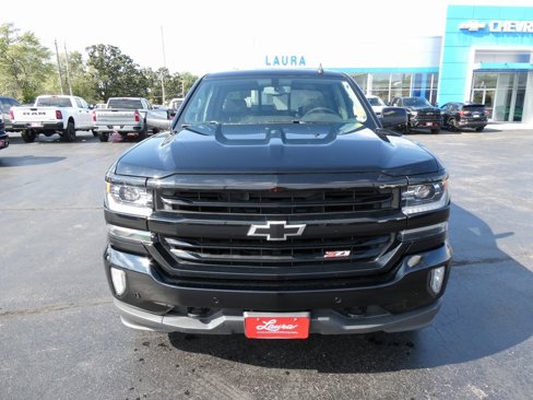 Used 2018 Chevrolet Silverado 1500 LTZ Z71 w/ Midnight Edition image 10
