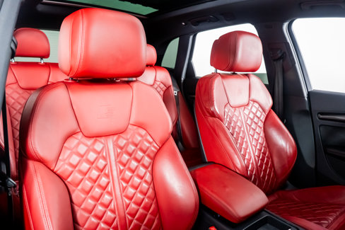 Used 2018 Audi SQ5 Prestige w/ Prestige Package image 28
