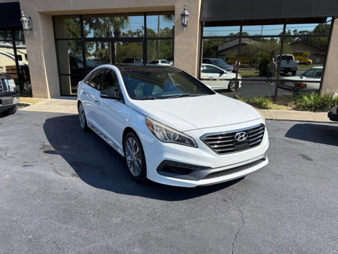 Used 2016 Hyundai Sonata Limited 2.0T image 1