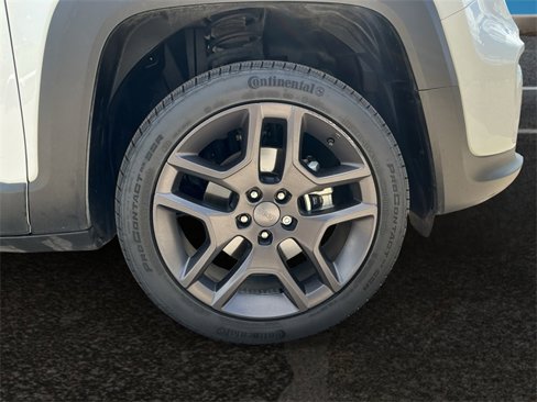 Used 2021 Jeep Renegade Latitude image 27