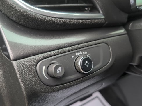 Used 2019 Buick Encore Preferred image 18