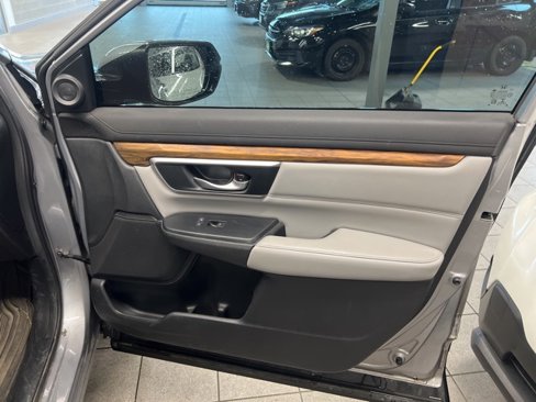 Used 2017 Honda CR-V EX-L image 14