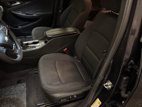 Used 2023 Chevrolet Malibu LT image 12