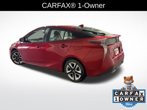 Used 2018 Toyota Prius Three Touring image 3