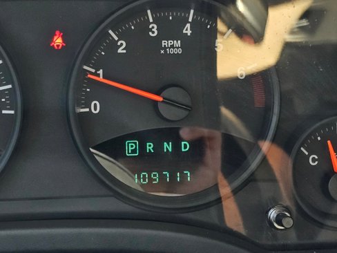 Used 2012 Jeep Compass Sport image 6