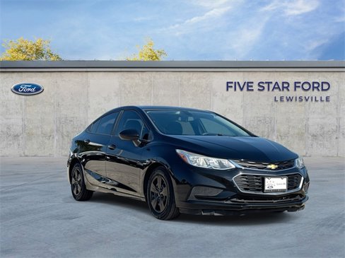 Used 2017 Chevrolet Cruze LS image 1
