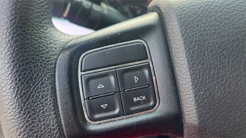 Used 2016 Dodge Journey SE w/ Flexible Seating Group image 21