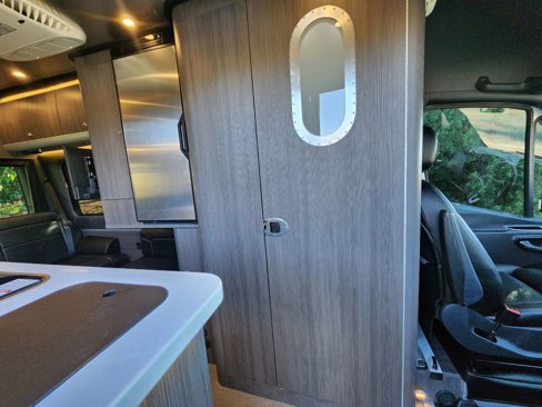 Used 2022 Mercedes-Benz Sprinter 2500 image 13