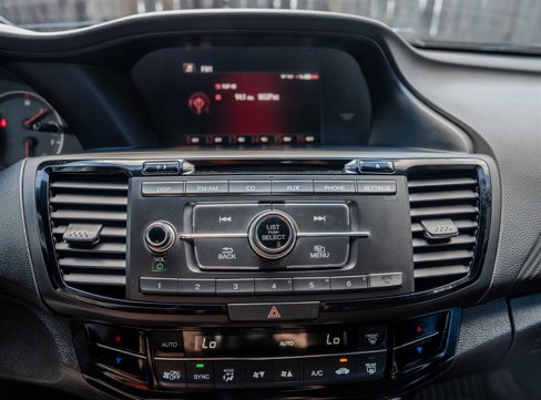 Used 2017 Honda Accord Sport image 20