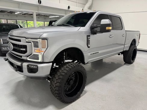 Used 2022 Ford F250 Lariat w/ Lariat Ultimate Package image 3