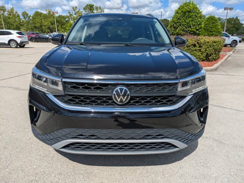 Used 2024 Volkswagen Taos SE image 9