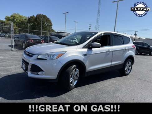 Used 2016 Ford Escape SE image 4