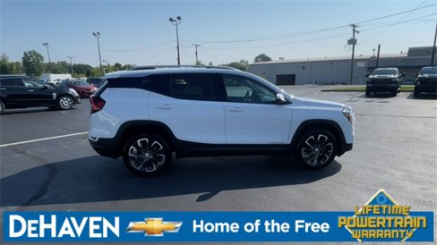 Certified 2023 GMC Terrain SLT w/ Infotainment Package II image 9