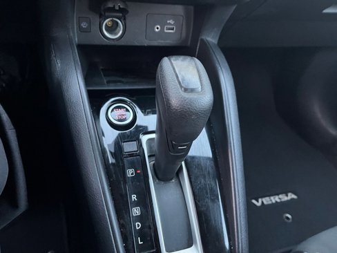 Used 2023 Nissan Versa SV image 35