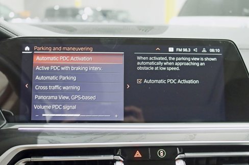 Used 2022 BMW X7 xDrive40i w/ Executive Package image 25