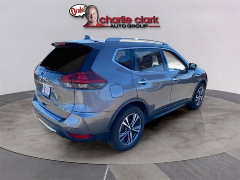 Used 2019 Nissan Rogue SV w/ Premium Package image 6