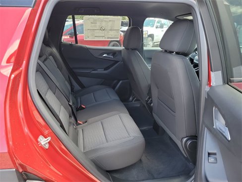 New 2026 Chevrolet Equinox LT image 26