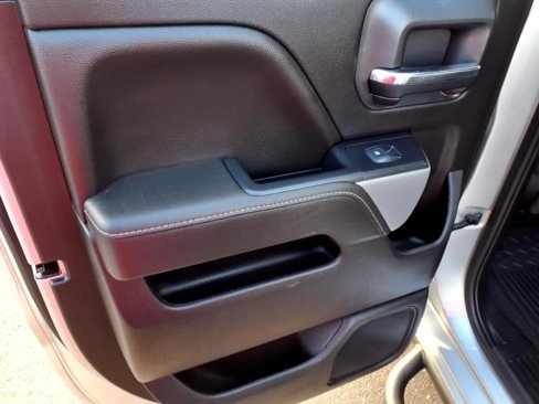 Used 2019 Chevrolet Silverado 1500 LT w/ All Star Edition image 21