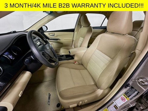 Used 2016 Toyota Camry LE image 19